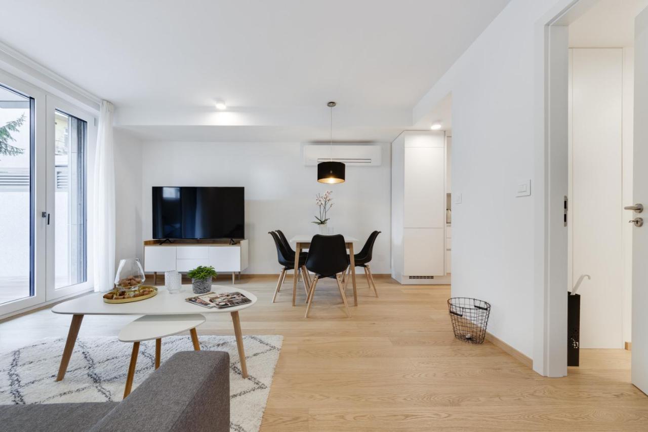 Central Apartment With Private Garage Ljubljana Exterior foto